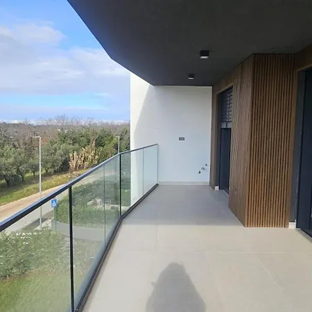 Olea Residences, Luxury In Basanija, Umag Appartement *